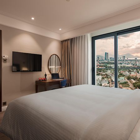 Altara Suites Da Nang By Ahg Kültér fotó