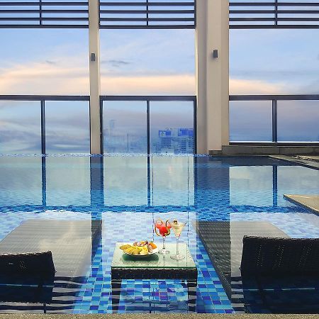 Altara Suites Da Nang By Ahg Kültér fotó
