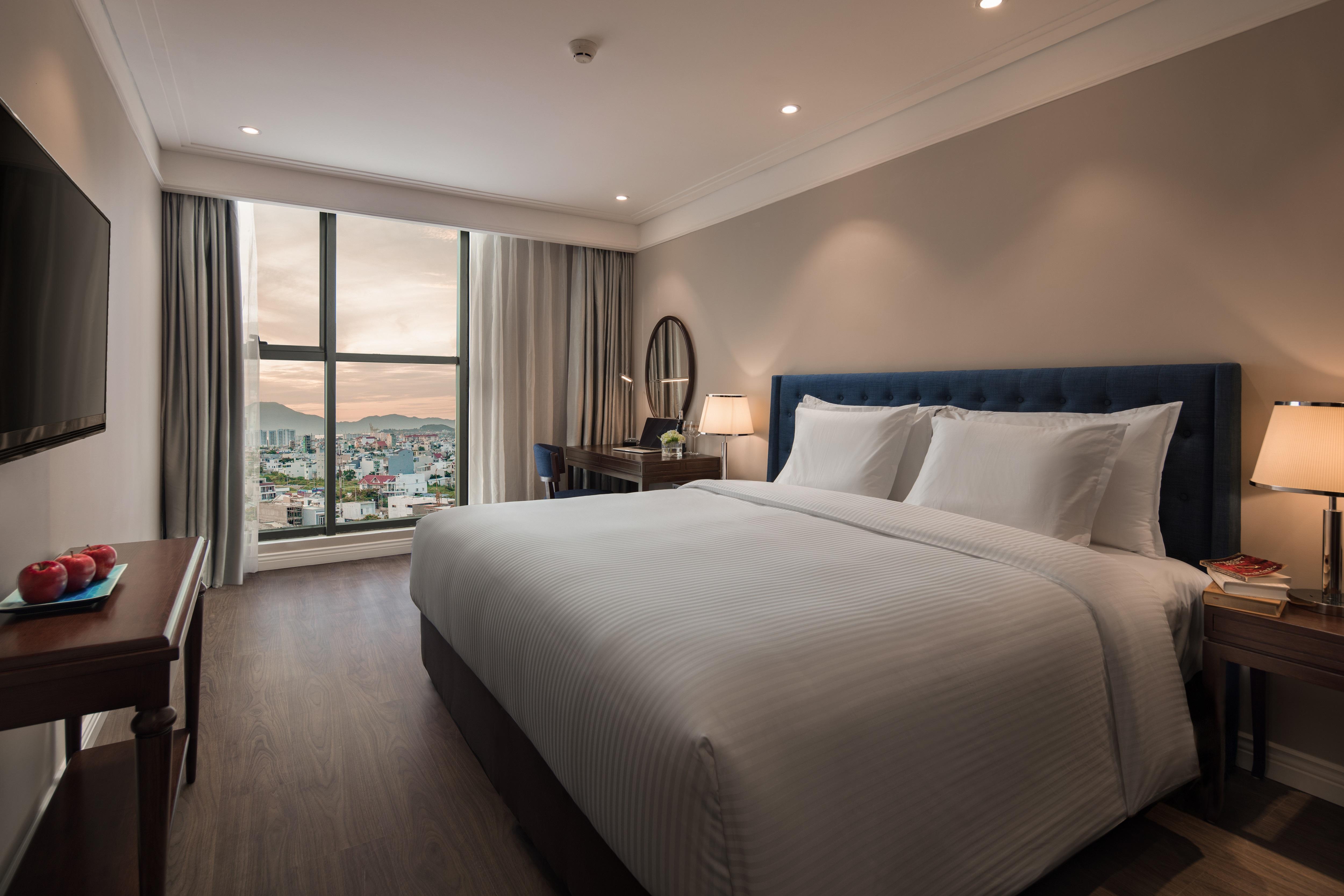Altara Suites Da Nang By Ahg Kültér fotó