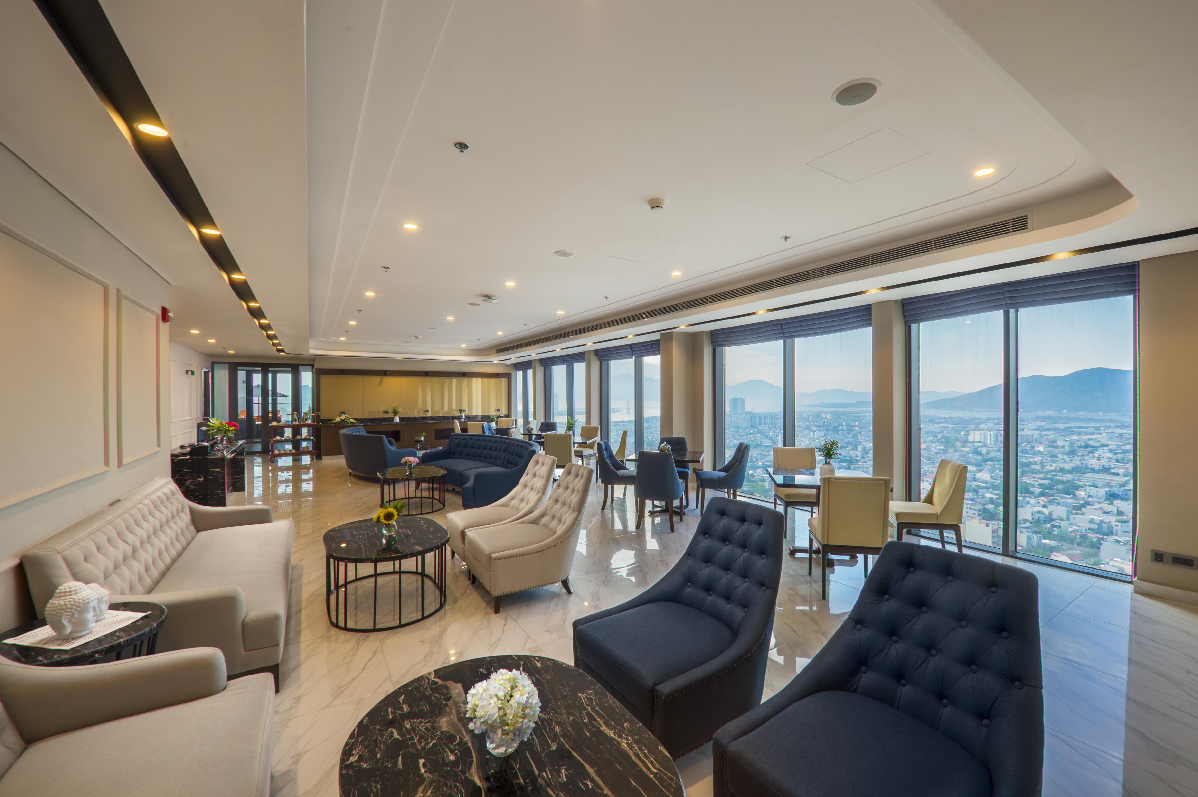 Altara Suites Da Nang By Ahg Kültér fotó