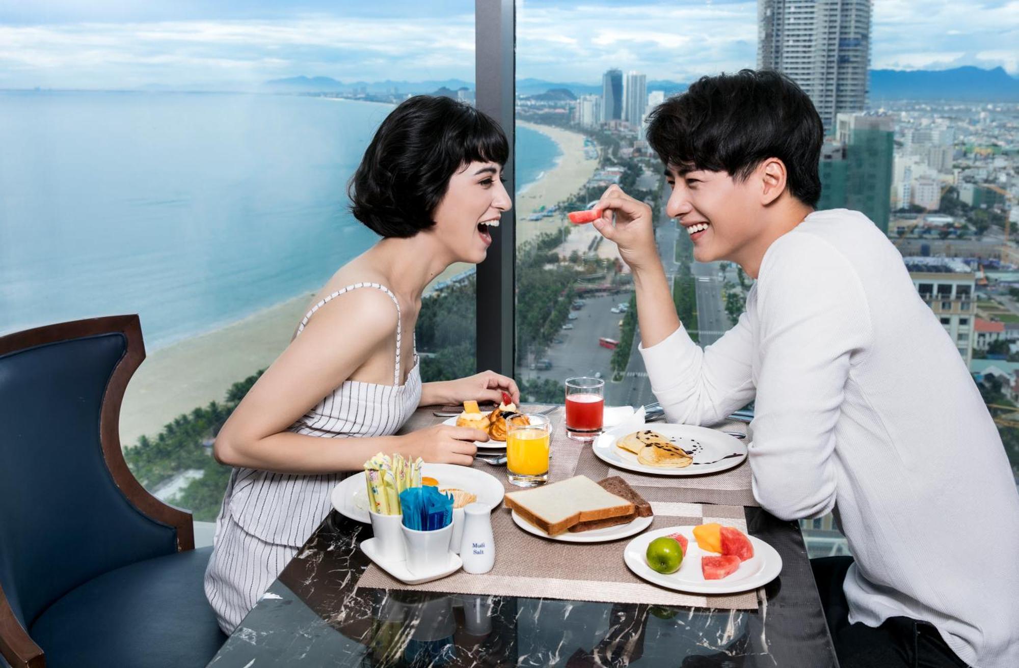 Altara Suites Da Nang By Ahg Kültér fotó