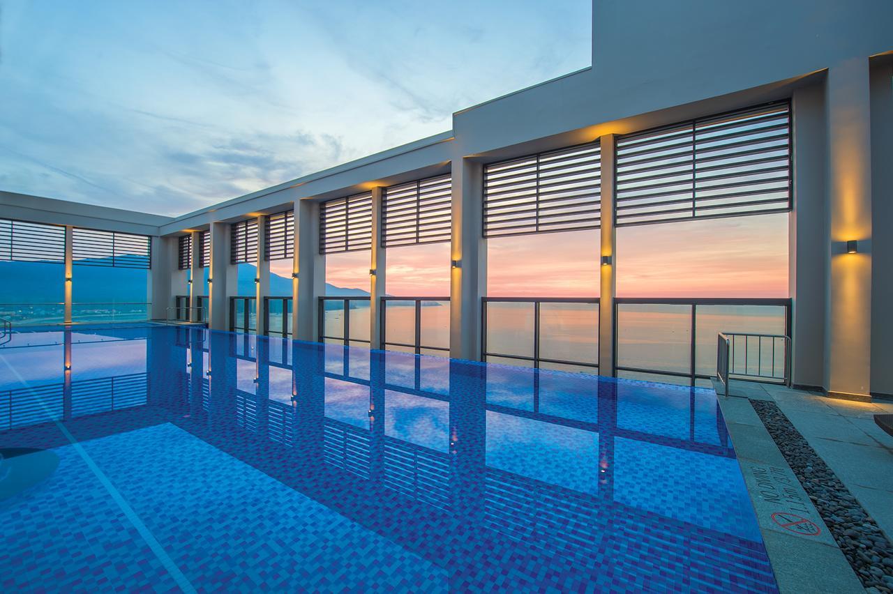 Altara Suites Da Nang By Ahg Kültér fotó