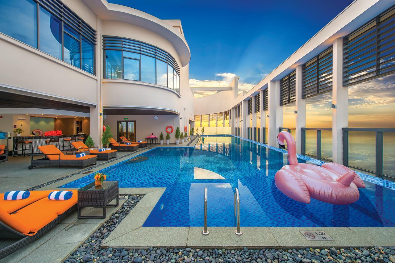 Altara Suites Da Nang By Ahg Kültér fotó